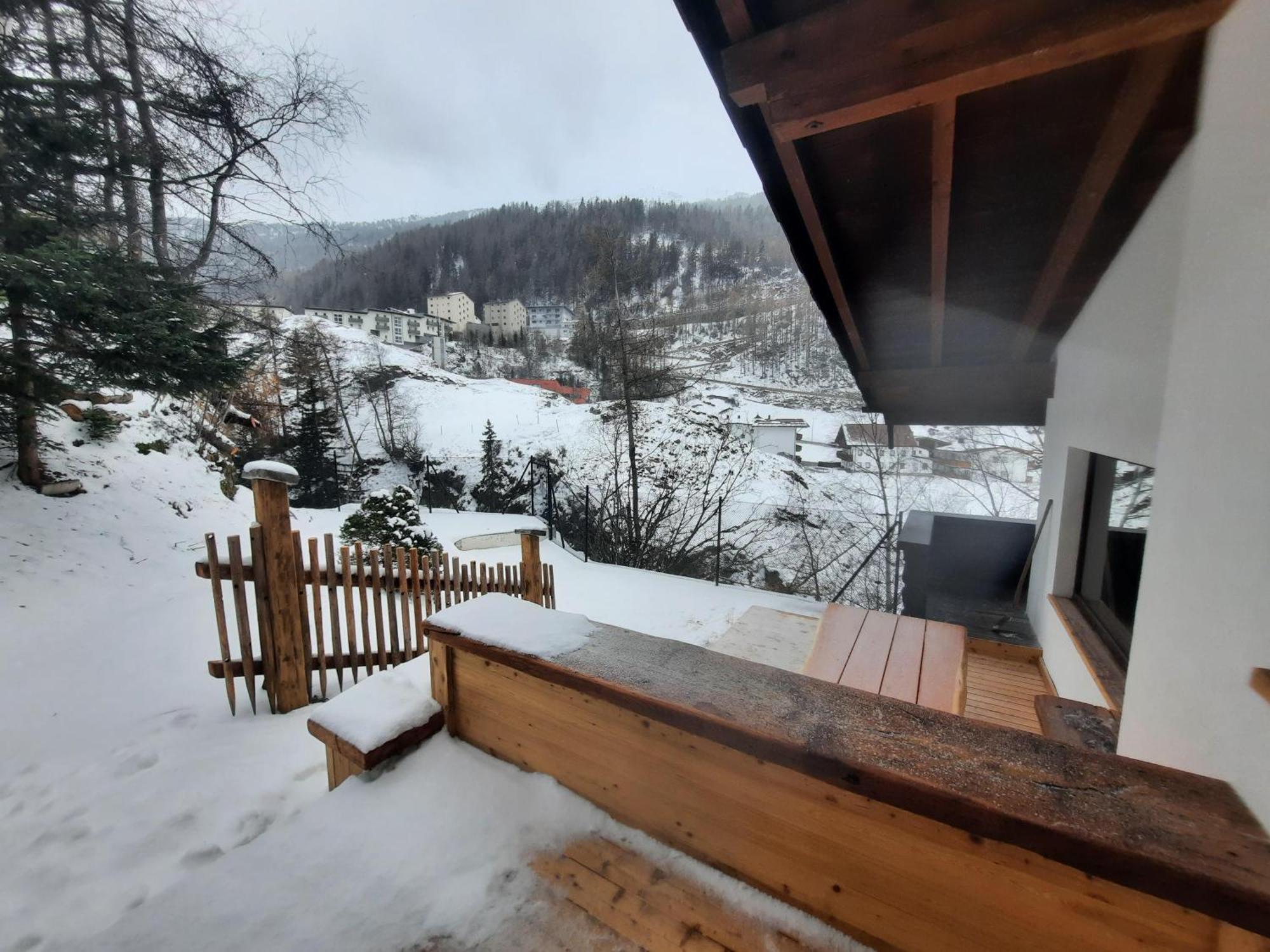 Anna Apartmán