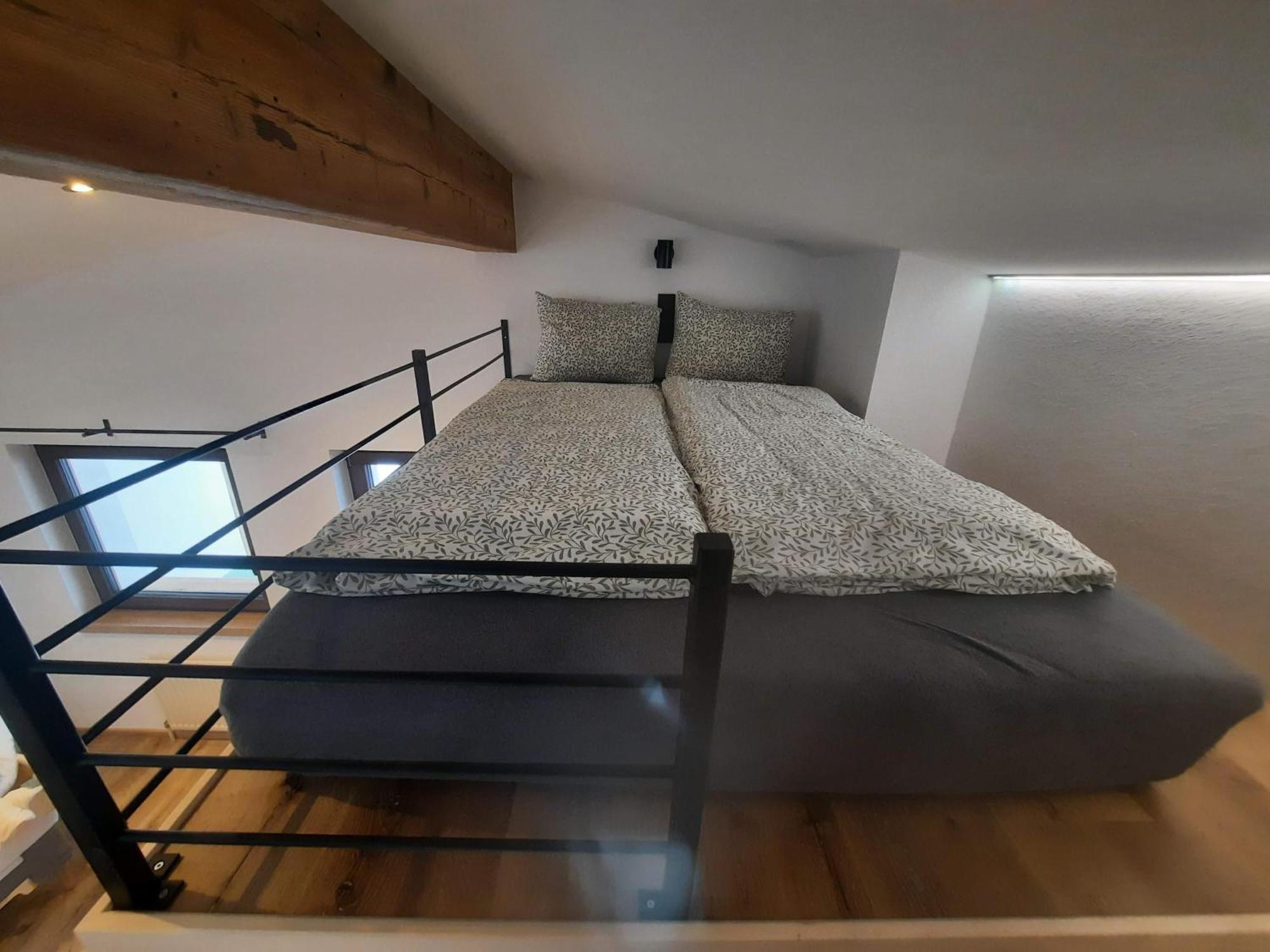Anna Apartment
